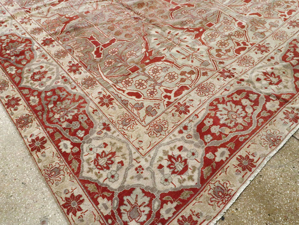 Antique Persian Tabriz Carpet, No.22807 - Gsblank