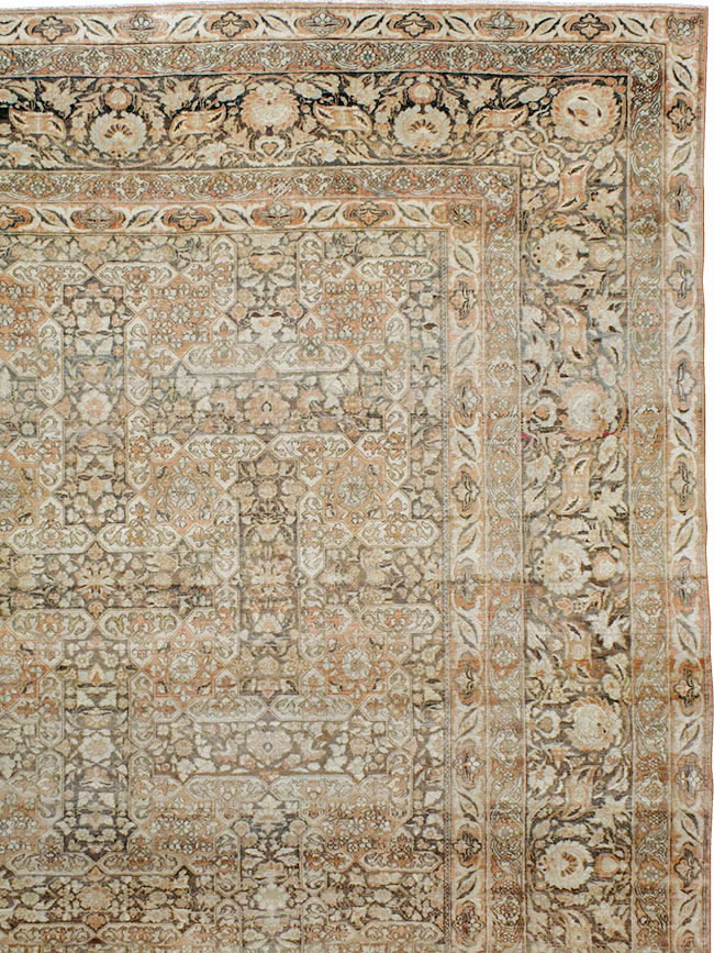 Antique Persian Isfahan Carpet, No.22808 - Gsblank