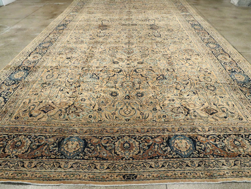 Antique Persian Lavar Kerman Carpet, No.22849 - Gsblank