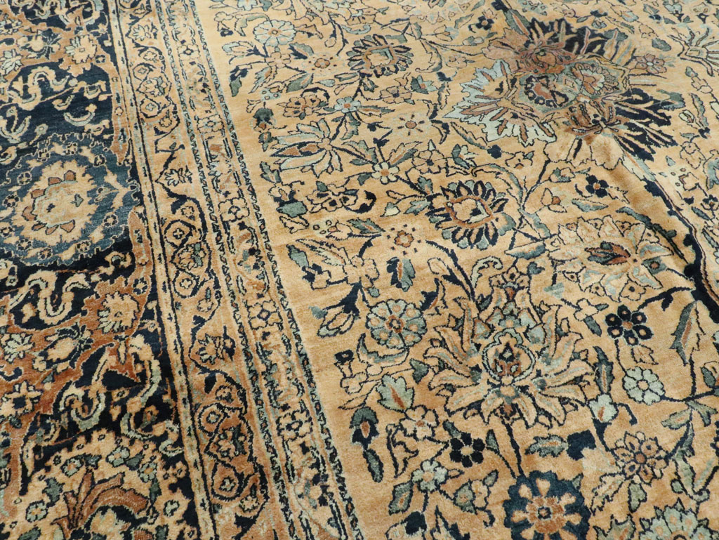 Antique Persian Lavar Kerman Carpet, No.22849 - Gsblank