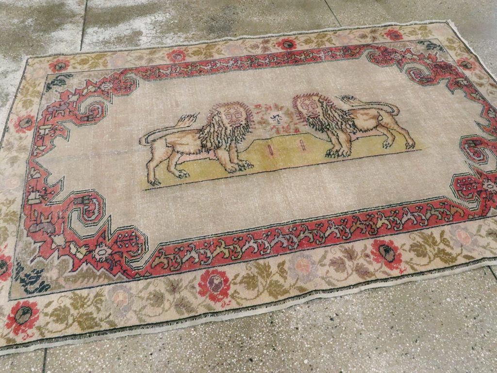 Antique Turkish Sivas Pictorial Rug, No.22858 - Gsblank