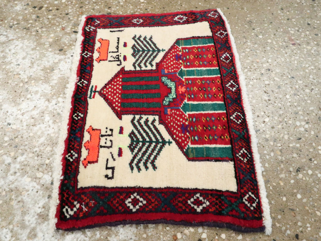 Vintage Persian Baluch Pictorial Rug, No.22881 - Gsblank