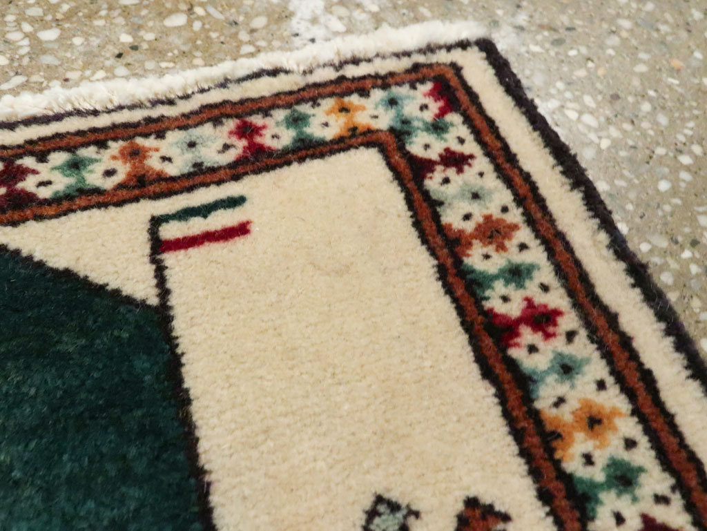 Vintage Persian Baluch Pictorial Rug, No.22886 - Gsblank