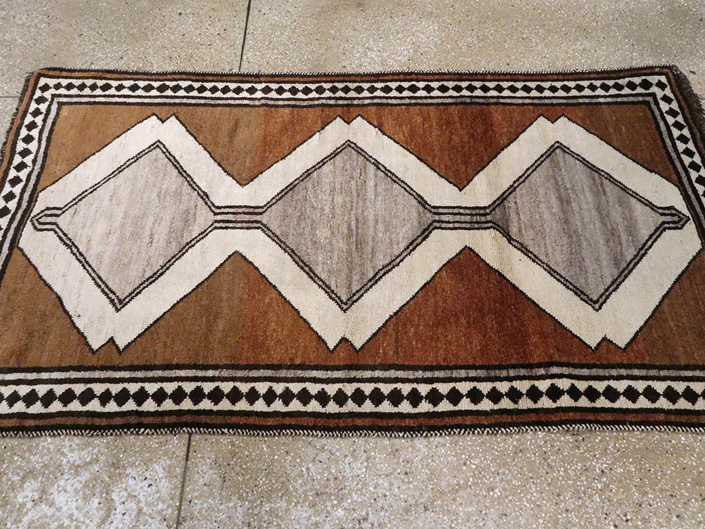 Vintage Persian Gabbeh Rug, No.22892 - Gsblank