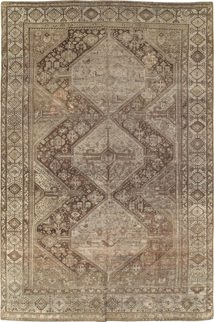 Vintage Persian Shiraz Carpet, No.22895 - Gsblank