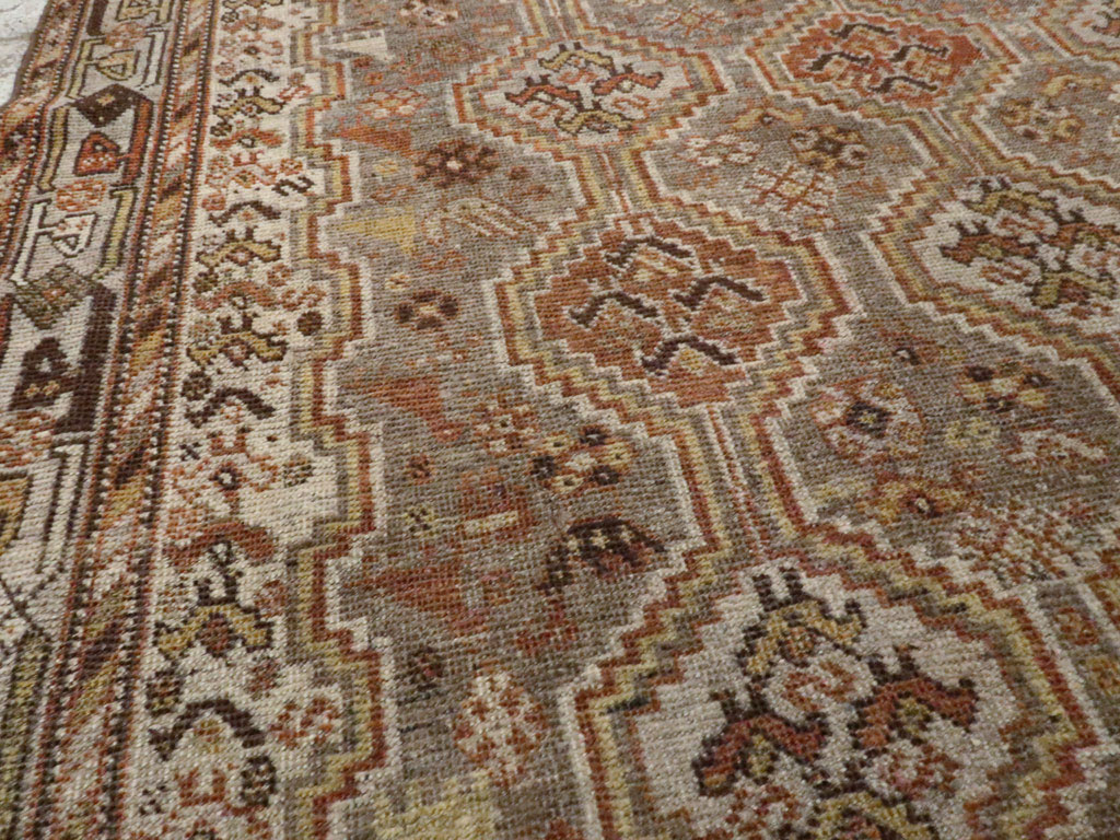 Antique Persian Shiraz Square Rug, No.22898 - Gsblank