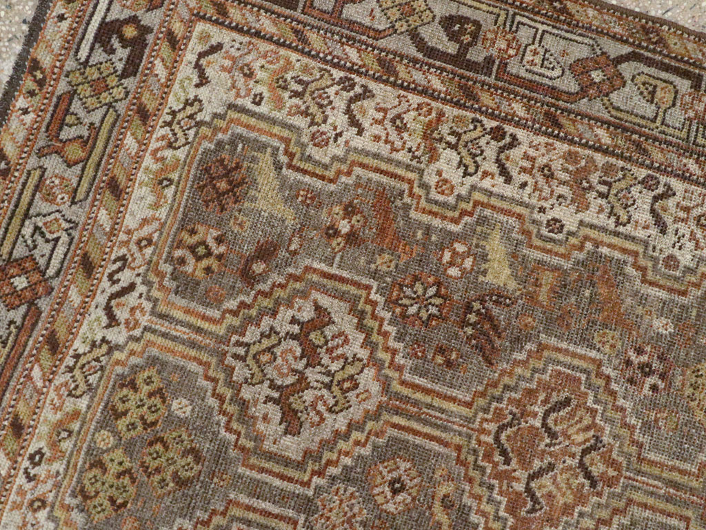 Antique Persian Shiraz Square Rug, No.22898 - Gsblank