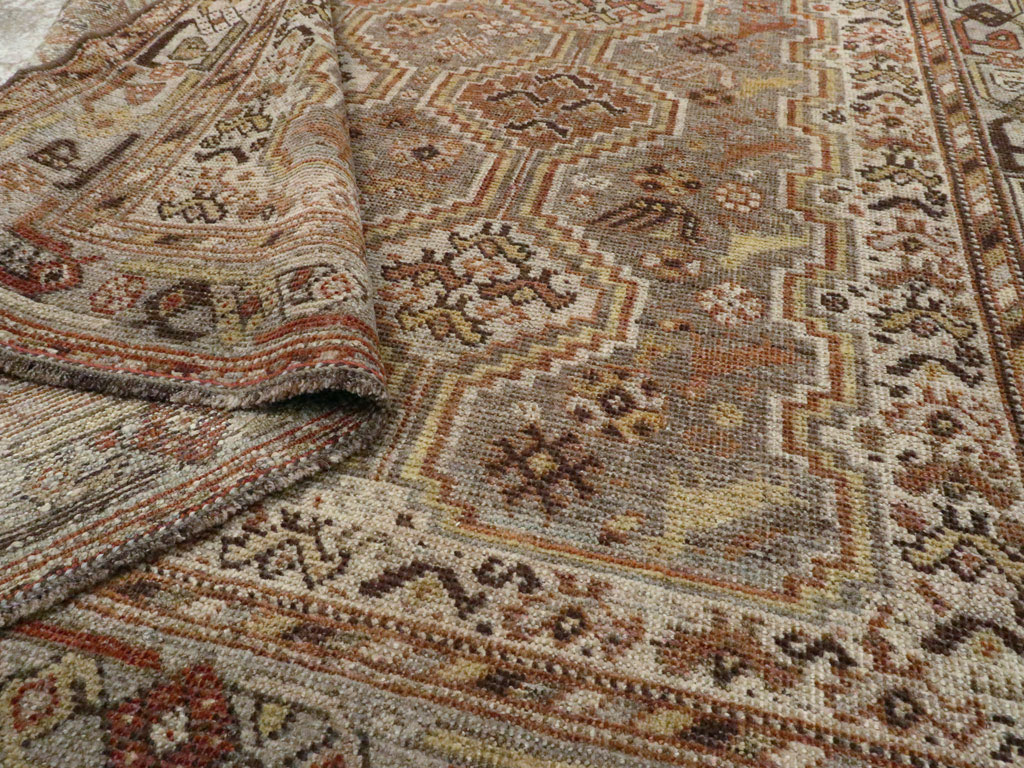 Antique Persian Shiraz Square Rug, No.22898 - Gsblank