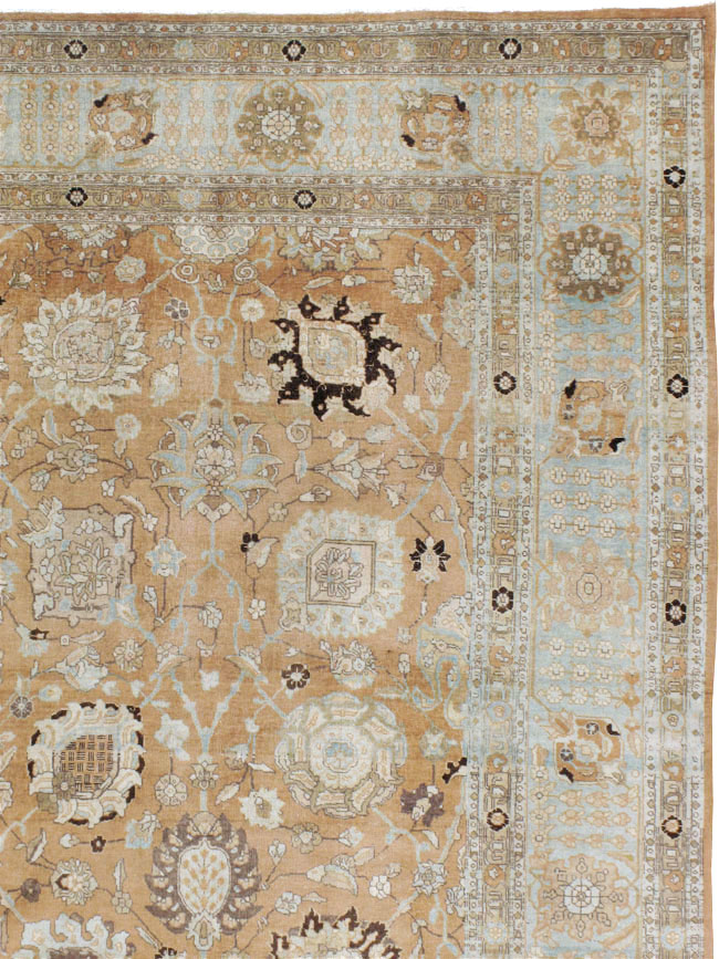 Antique Persian Tabriz Carpet, No.22919 - Gsblank