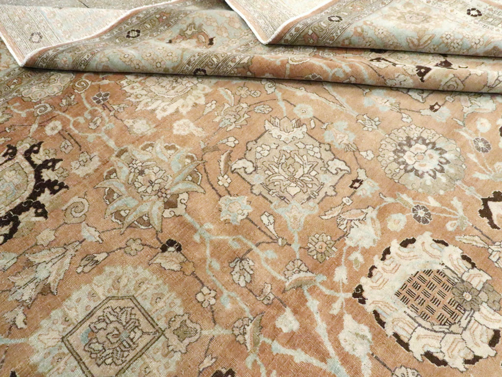 Antique Persian Tabriz Carpet, No.22919 - Gsblank
