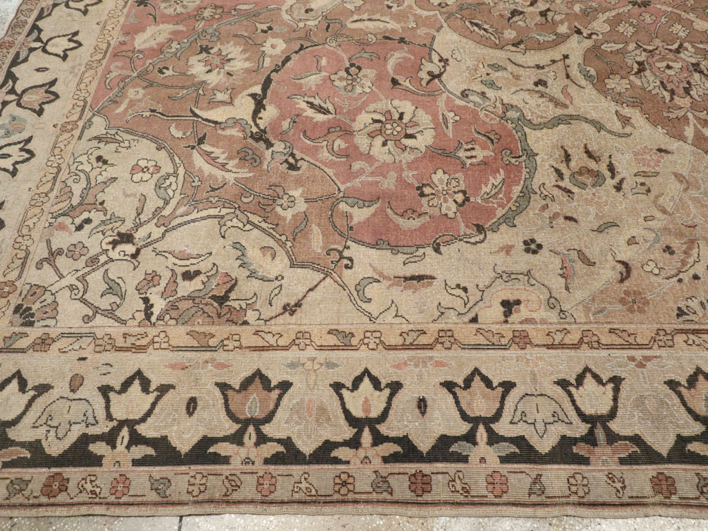 Vintage Indian Lahore Room Size Carpet, No.22965 - Gsblank