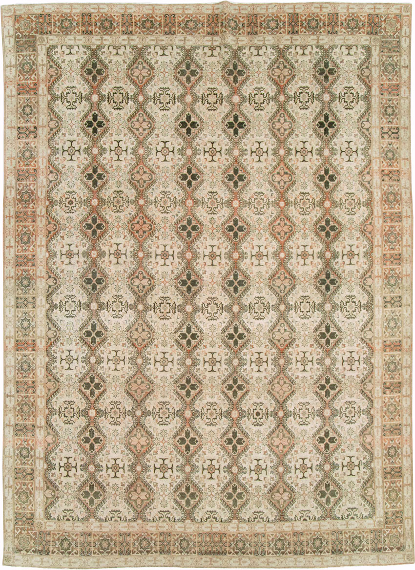 Vintage Persian Quom Room Size Carpet, No.22967 - Gsblank