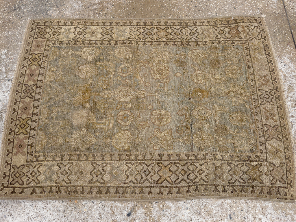 Antique Persian Bibikabad Throw Rug, No.22969 - Gsblank