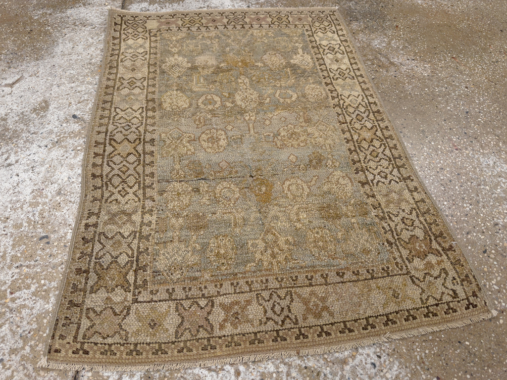Antique Persian Bibikabad Throw Rug, No.22969 - Gsblank