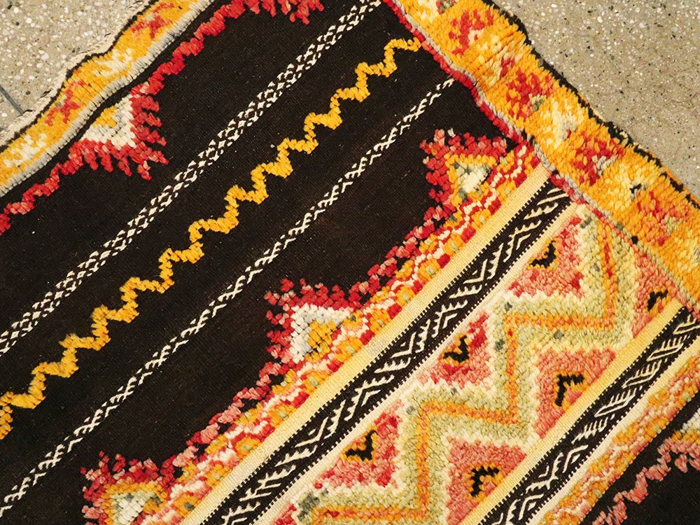 Vintage Moroccan Rug, No.22974 - Gsblank