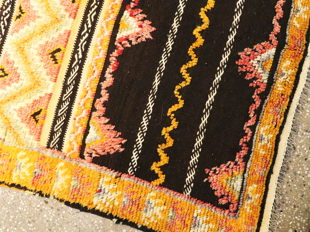 Vintage Moroccan Rug, No.22974 - Gsblank