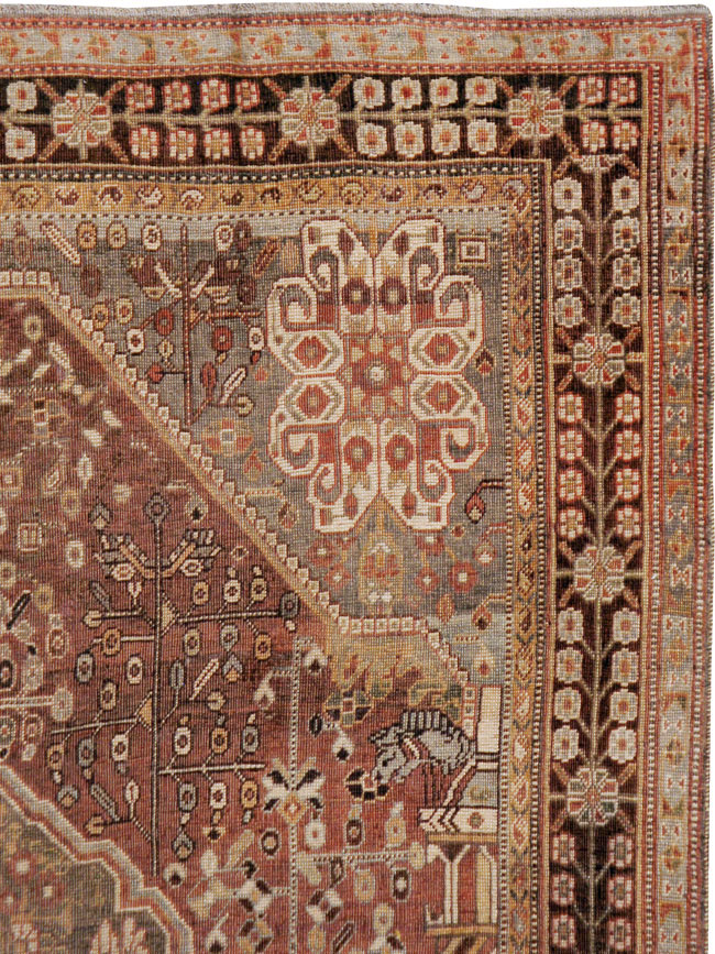 Vintage Persian Shiraz Rug, No.22980 - Gsblank
