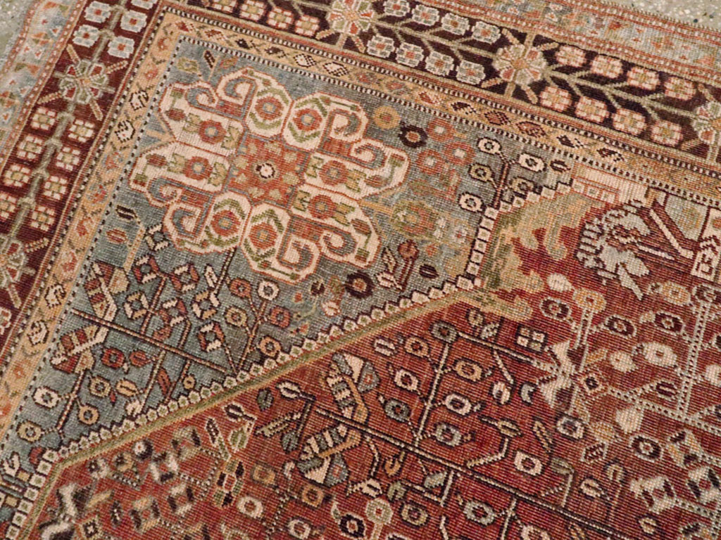 Vintage Persian Shiraz Rug, No.22980 - Gsblank