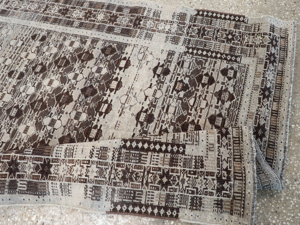 Antique Persian Baluch Rug, No.22981 - Gsblank