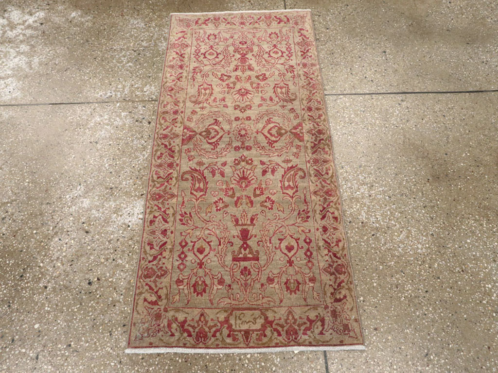 Antique Persian Lavar Kerman Rug, No.23000 - Gsblank