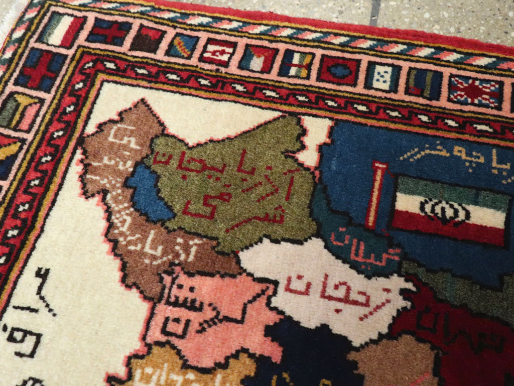 Vintage Tabriz Pictorial Map Rug, No.23004 - Gsblank