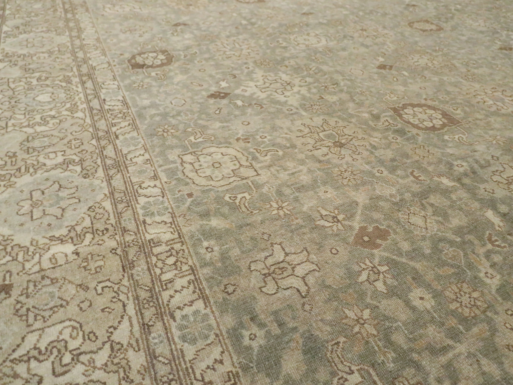 Antique Persian Tabriz Carpet, No.23020 - Gsblank