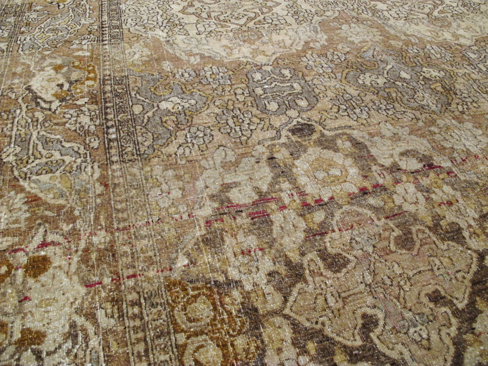 Antique Isfahan Rug, No.23030 - Gsblank