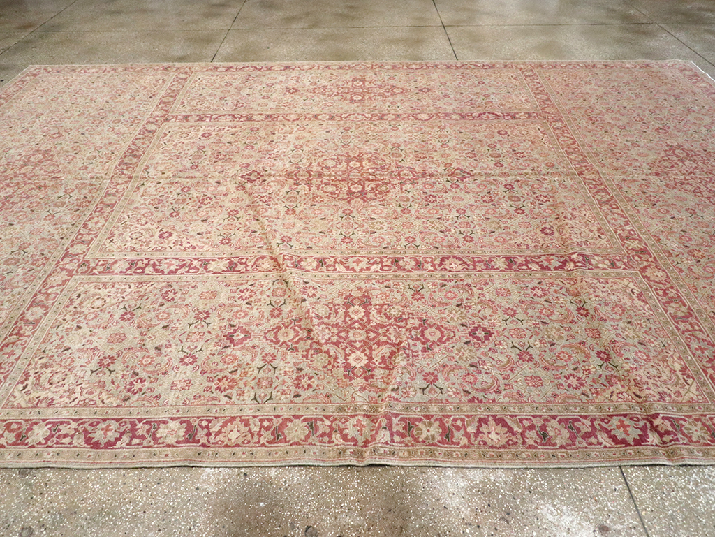 Antique Persian Tabriz Carpet, No.23047 - Gsblank