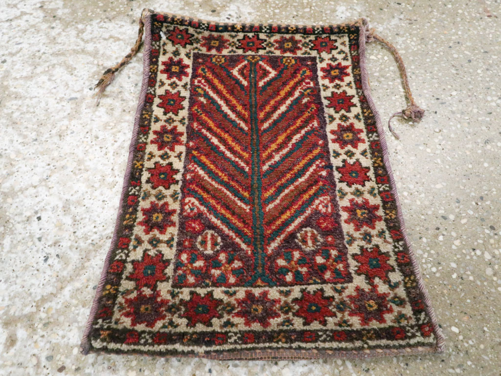 Antique Persian Bag Face, No.23066 - Gsblank