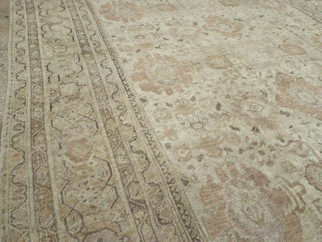 Antique Persian Mahal Oversize Carpet, No.23071 - Gsblank