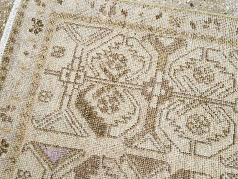 Vintage Persian Tabriz Runner, No.23073 - Gsblank