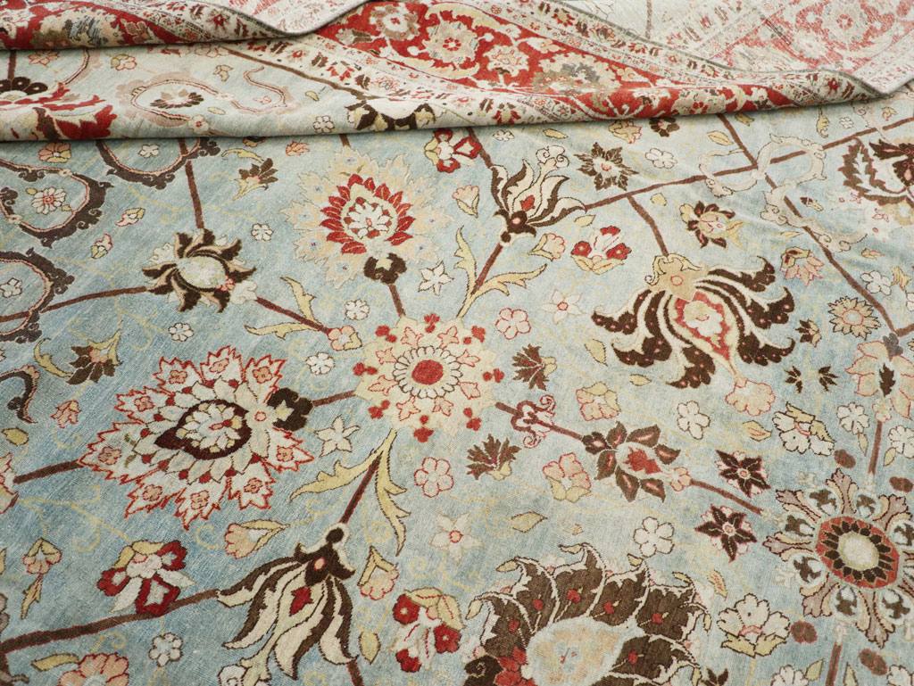 Antique Persian Tabriz Carpet, No.23099 - Gsblank