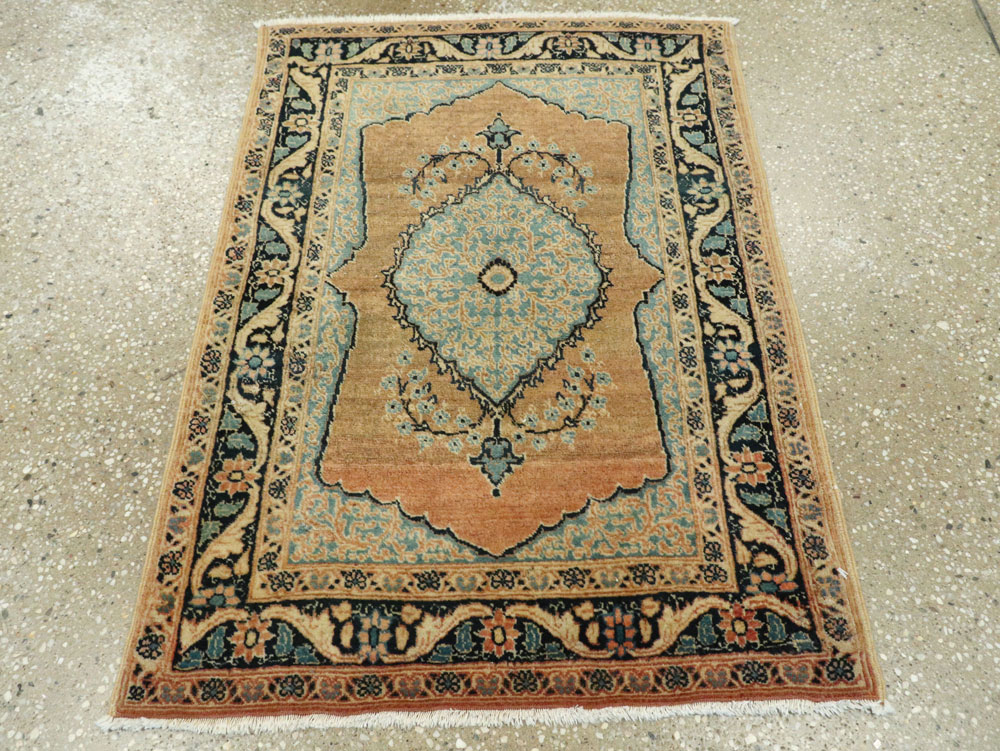 Antique Persian Tabriz Hagi Jalili Rug, No.23104 - Gsblank