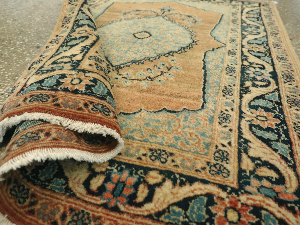 Antique Persian Tabriz Hagi Jalili Rug, No.23104 - Gsblank