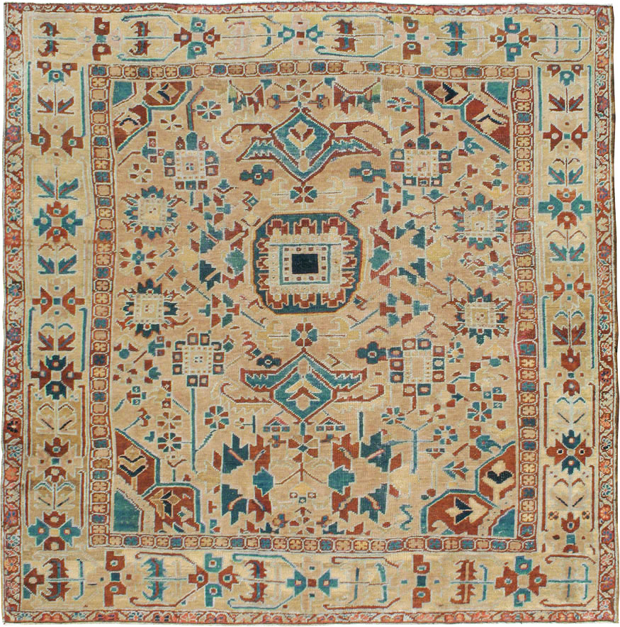Antique Persian Heriz Square Carpet, No.23118 - Gsblank