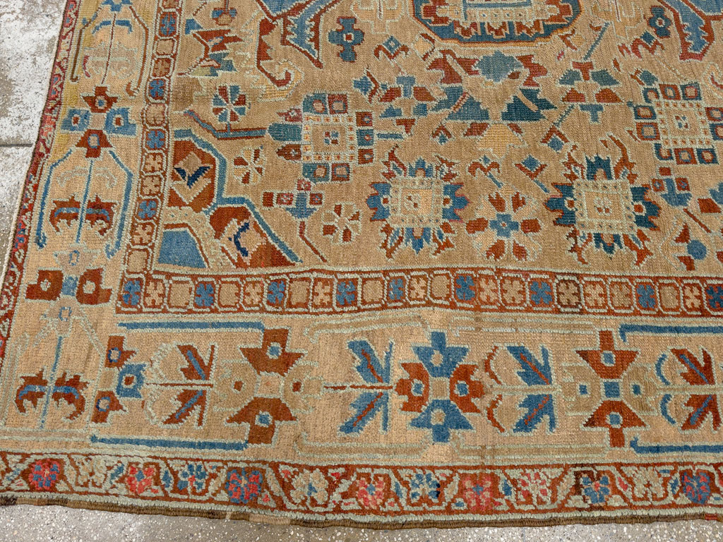 Antique Persian Heriz Square Carpet, No.23118 - Gsblank