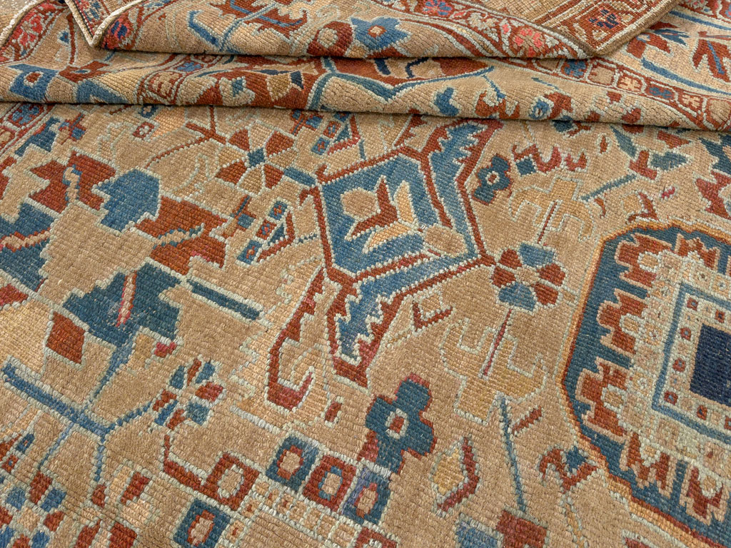 Antique Persian Heriz Square Carpet, No.23118 - Gsblank