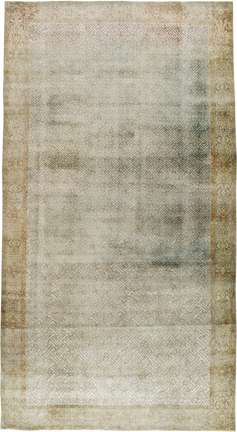 Antique Indian Lahore Carpet, No.23122 - Gsblank
