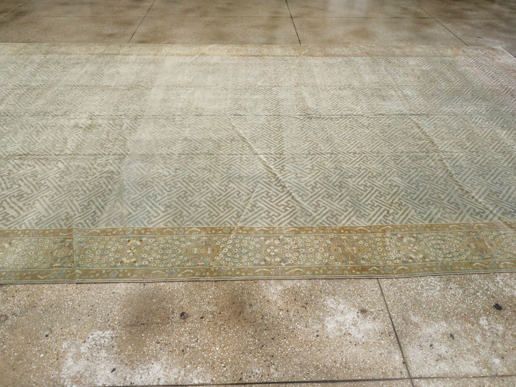 Antique Indian Lahore Carpet, No.23122 - Gsblank