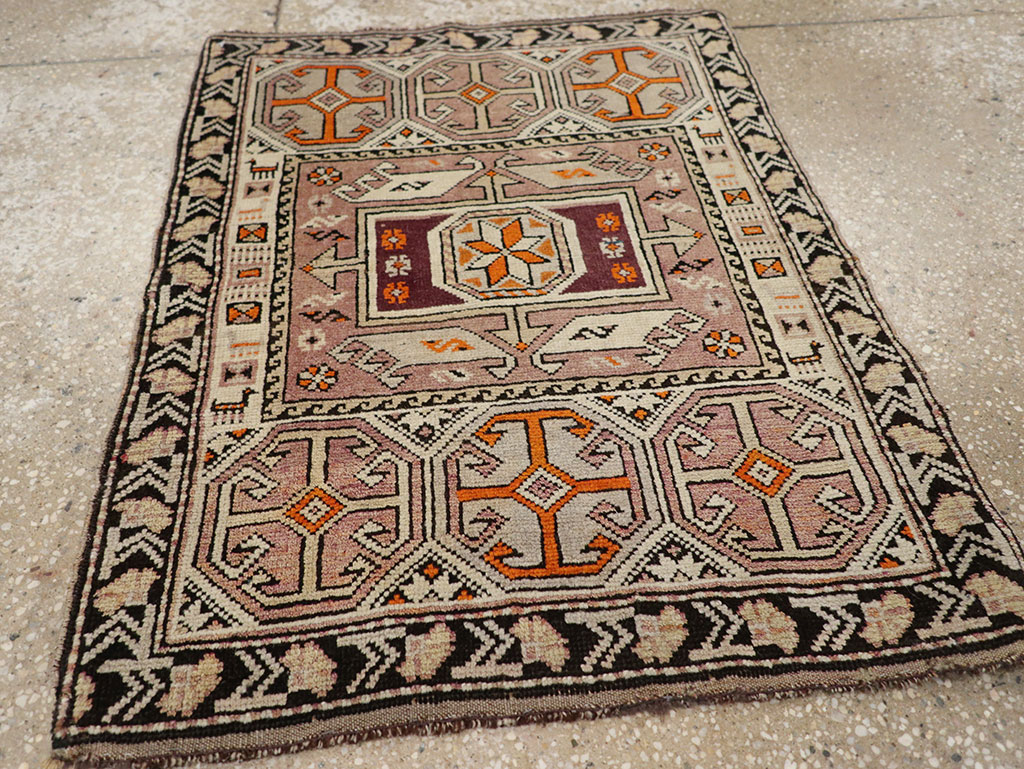 Antique Caucasian Shirvan Rug, No.23132 - Gsblank