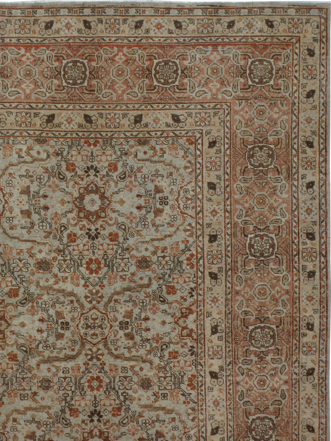 Antique Perian Tabriz Carpet, No.23144 - Gsblank
