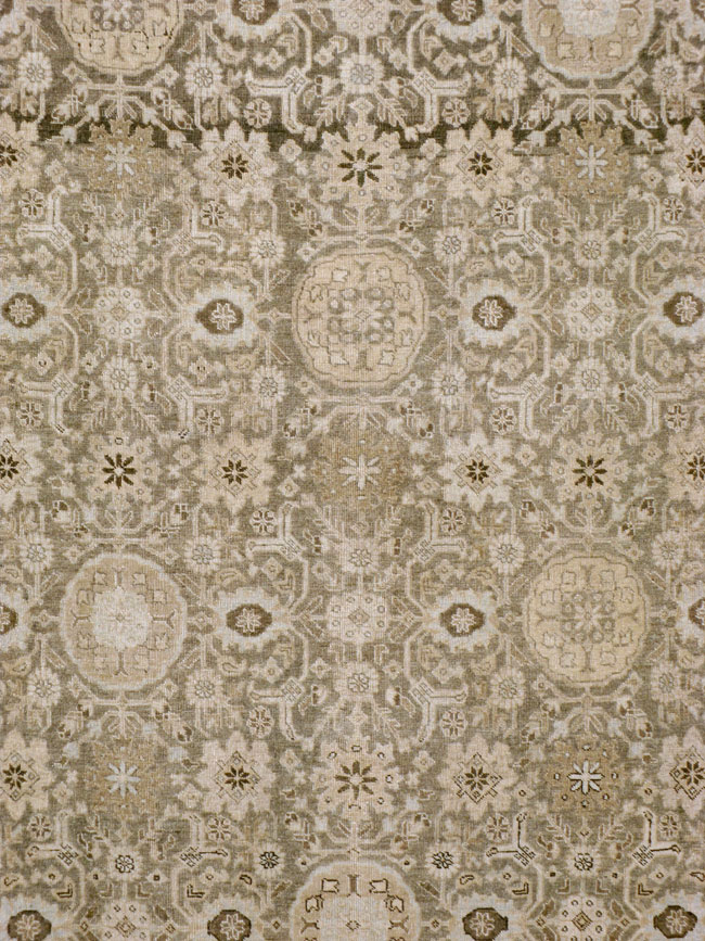 Antique Persian Tabriz Carpet, No.23149 - Gsblank