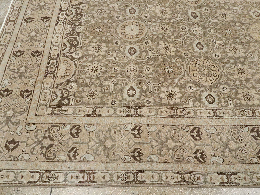 Antique Persian Tabriz Carpet, No.23149 - Gsblank