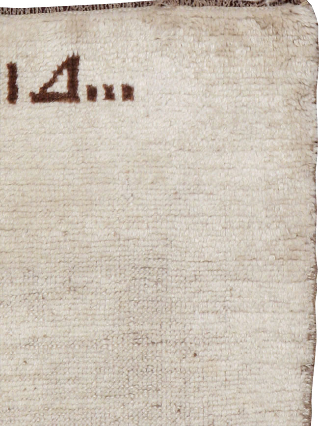 Vintage Persian Gabbeh Rug, No.23186 - Gsblank