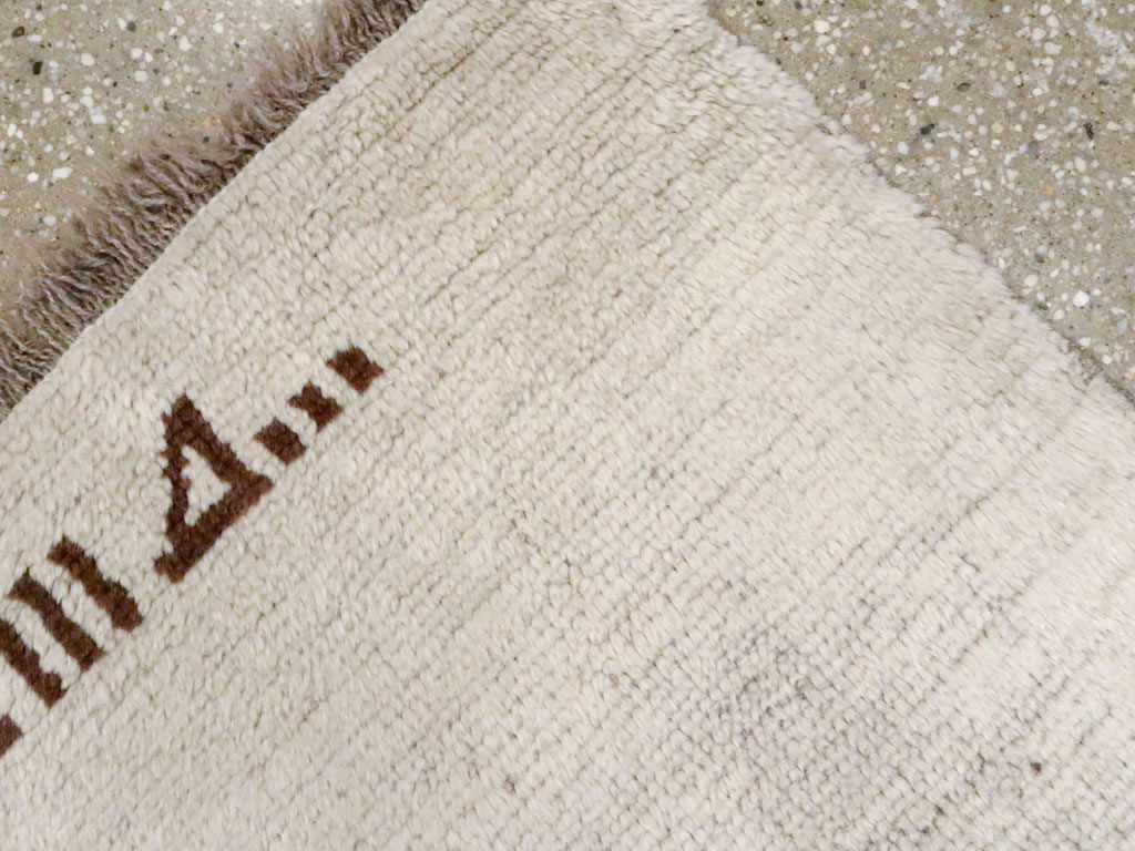 Vintage Persian Gabbeh Rug, No.23186 - Gsblank