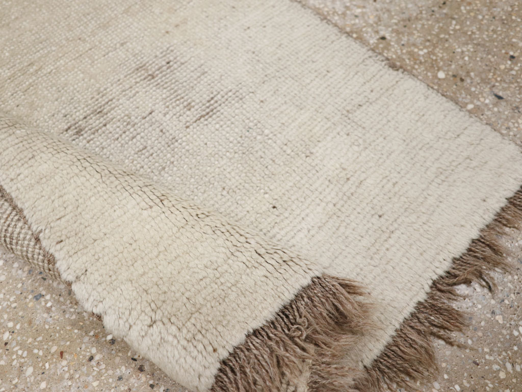 Vintage Persian Gabbeh Rug, No.23186 - Gsblank