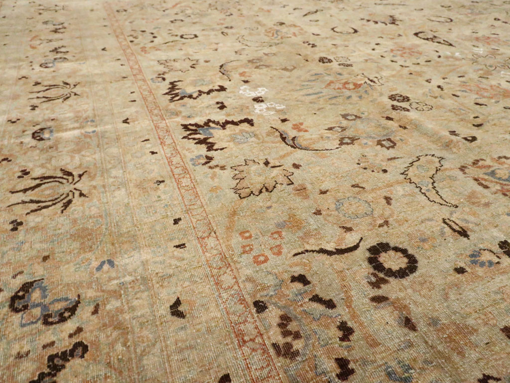 Antique Persian Mashad Square Carpet, No.23194 - Gsblank