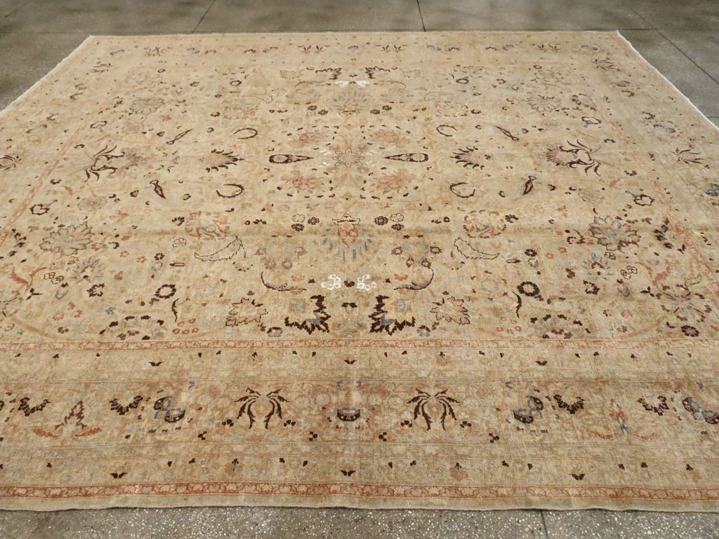 Antique Persian Mashad Square Carpet, No.23194 - Gsblank