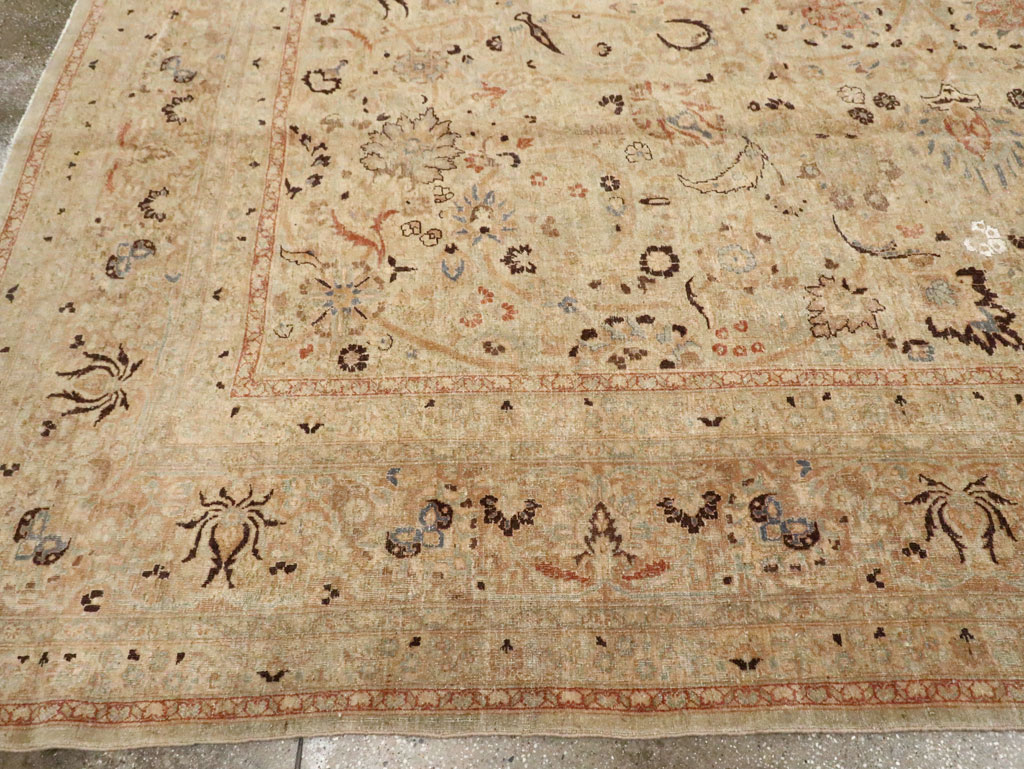 Antique Persian Mashad Square Carpet, No.23194 - Gsblank