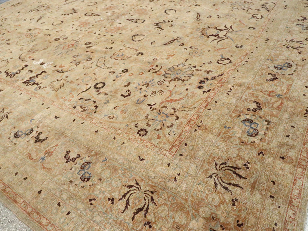 Antique Persian Mashad Square Carpet, No.23194 - Gsblank